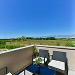 New Luxury With Swimming Pool, Sauna, Near - By Traveler Tourist Agency Krk Id 2380 Bedroom 4 بريفلاكا
