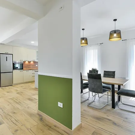 New Luxury With Swimming Pool, Sauna, Near - By Traveler Tourist Agency Krk Id 2380 Bedroom 4 Privlaka (Zadar)
