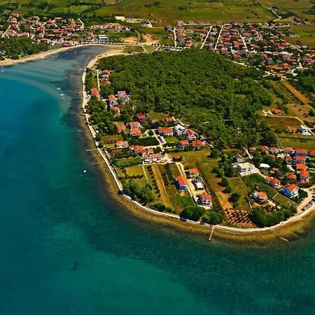 New Luxury With Swimming Pool, Sauna, Near - By Traveler Tourist Agency Krk Id 2380 Bedroom 4 *