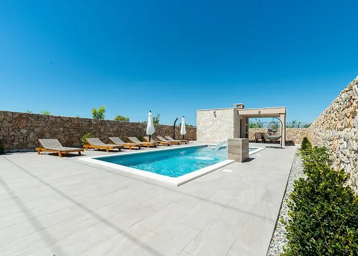 New Luxury With Swimming Pool, Sauna, Near - By Traveler Tourist Agency Krk Id 2380 Bedroom 4 Villa *