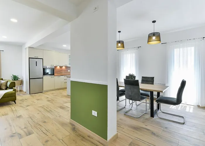 New Luxury With Swimming Pool, Sauna, Near - By Traveler Tourist Agency Krk Id 2380 Bedroom 4 Privlaka (Zadar)