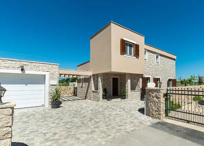 Villa New Luxury With Swimming Pool, Sauna, Near - By Traveler Tourist Agency Krk Id 2380 Bedroom 4 Privlaka (Zadar)