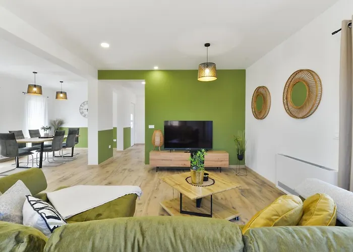 New Luxury With Swimming Pool, Sauna, Near - By Traveler Tourist Agency Krk Id 2380 Bedroom 4